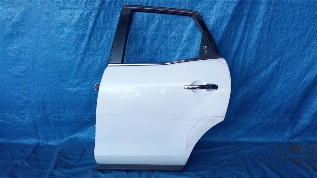 Б.у. дверь MAZDA CX7 ER8 MAZDA CX7 ER8