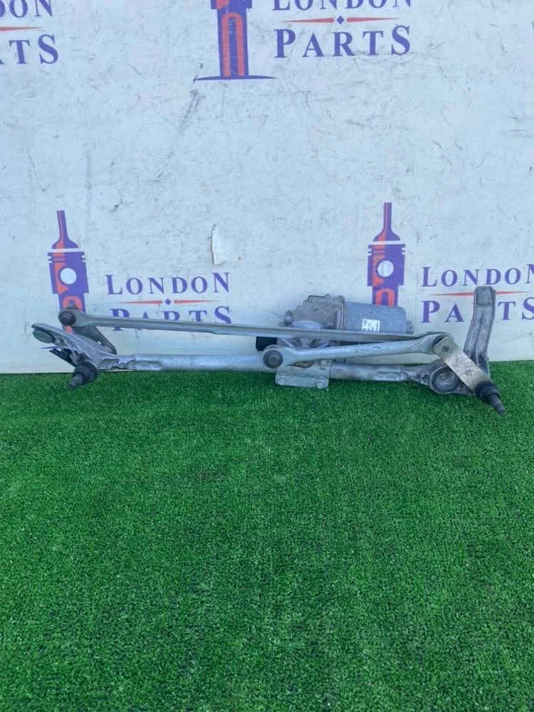 Трапеция стеклоочистителей BMW E92