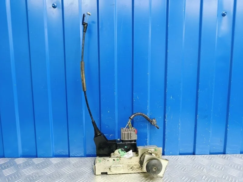 Замок Ford Transit Connect 2007 1419492 TC7 1.8 R3PA, передний правый