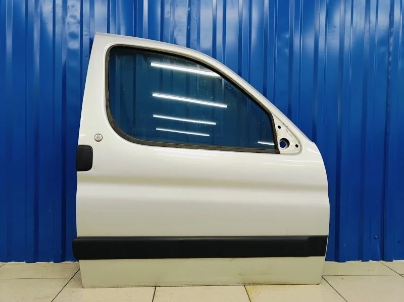 Дверь Peugeot Partner 2006 9004W2 1 1.4 KFW, передняя правая