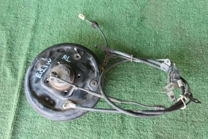 Б.у. цапфа TOYOTA COROLLA E120 TOYOTA COROLLA E120