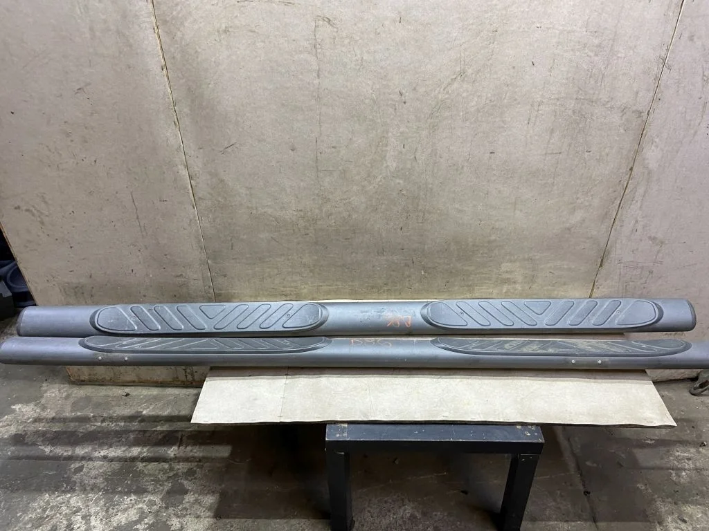 Подножка  Nissan Navara D40