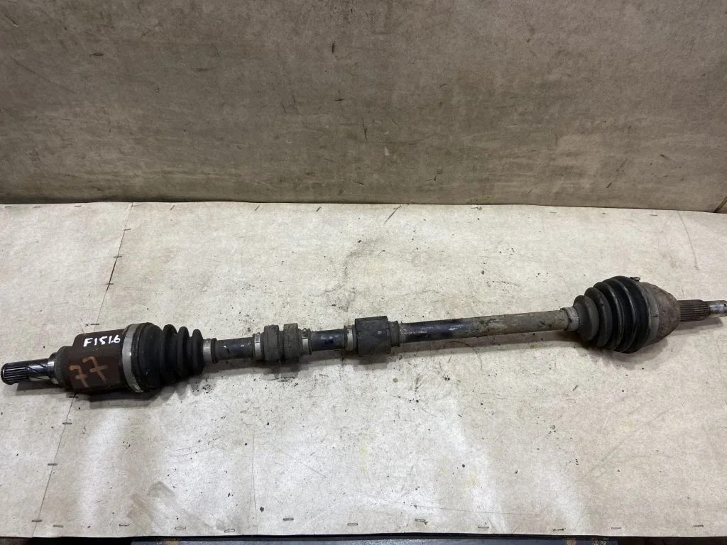 Привод правый Nissan Juke F15 1.6 МКПП HR16
