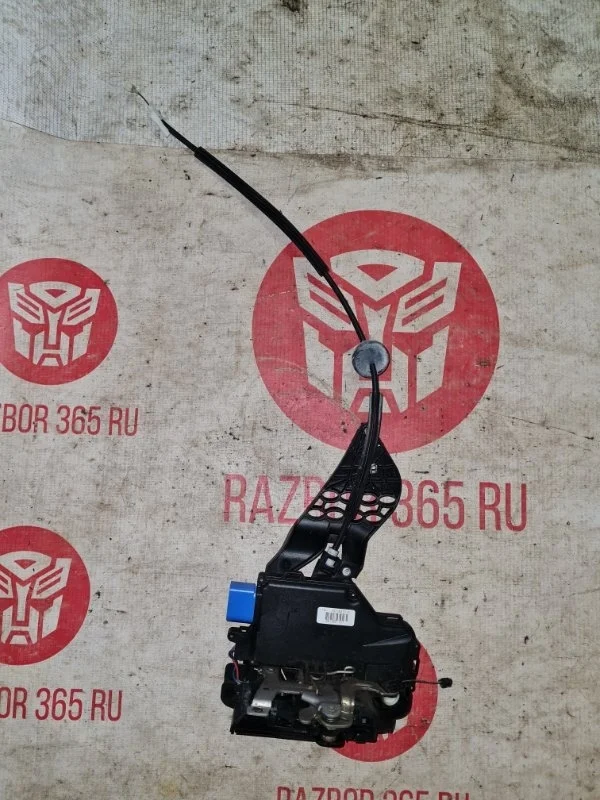 Замок двери Porsche Cayenne 2004 955