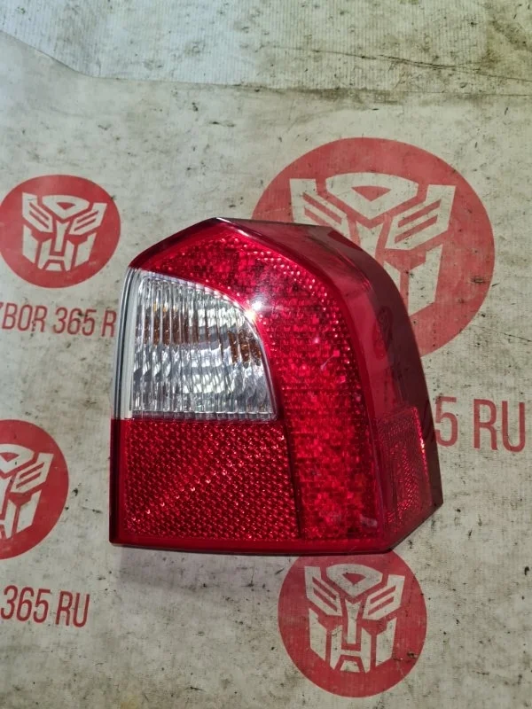 Фонарь с дефектом Volvo XC70 2008 BZ