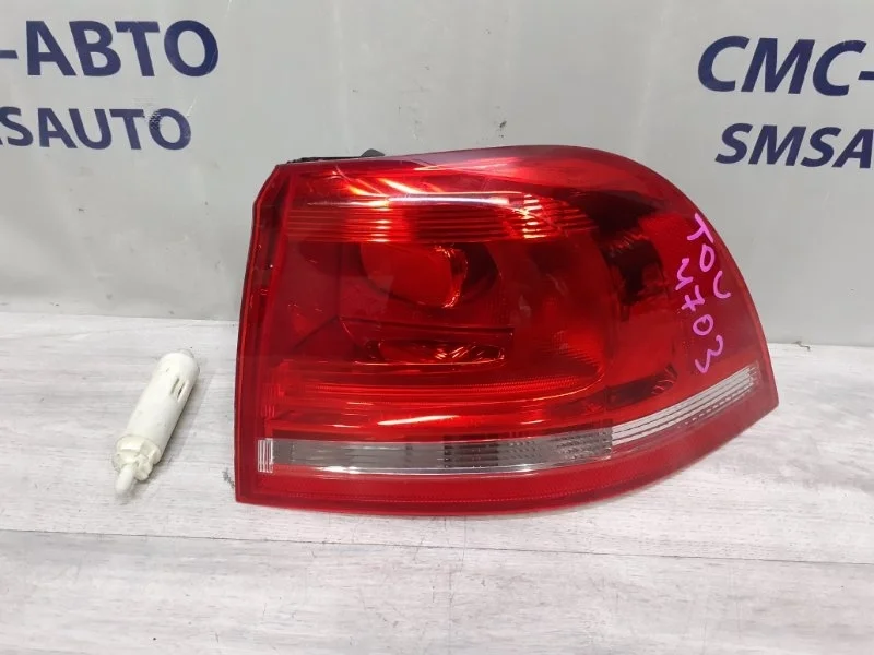 Фонарь на крыло Volkswagen Touareg 7P6945096D NF, задний правый