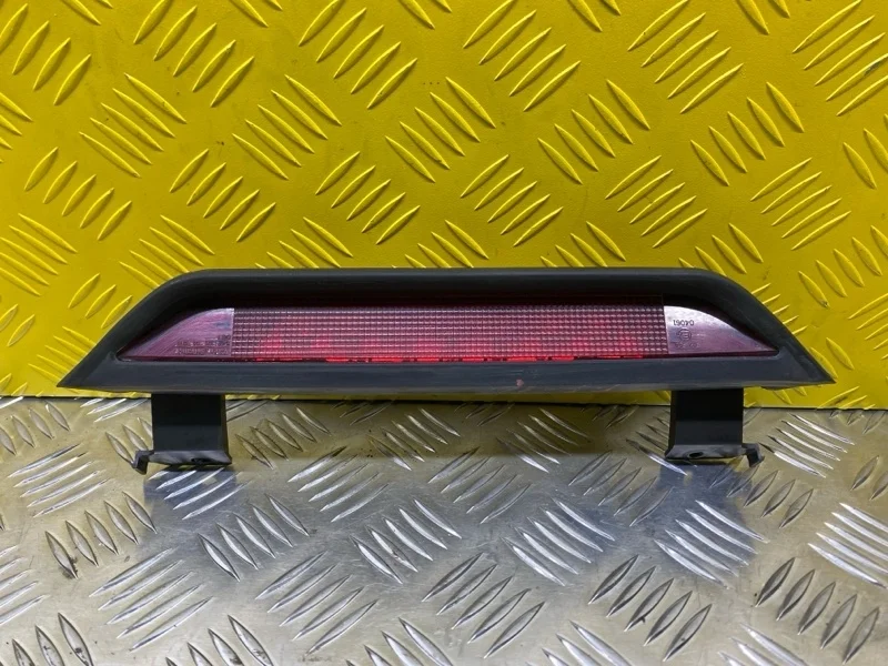 Фонарь задний (стоп сигнал) Nissan Pathfinder (R51M) 2004-2013 2006 26590EA50A ВНЕДОРОЖНИК 2.5 D YD25DDTI