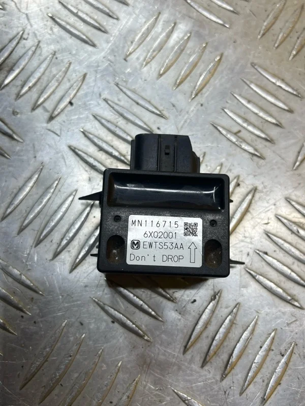 Датчик курсовой устойчивости Mitsubishi L200 (2006-2015) 2008 MN116715 ПИКАП 2.5 D 4D56