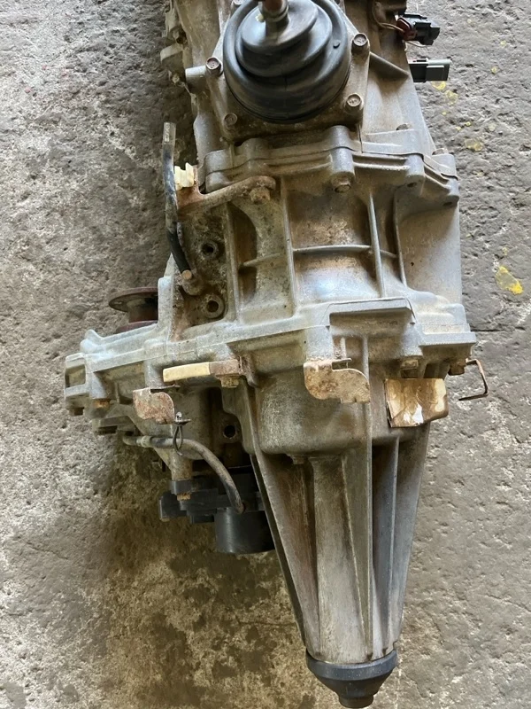 Раздаточная коробка Nissan Navara (D40) 2004-2015 2008 33100EA301 2.5 D YD25DDTI