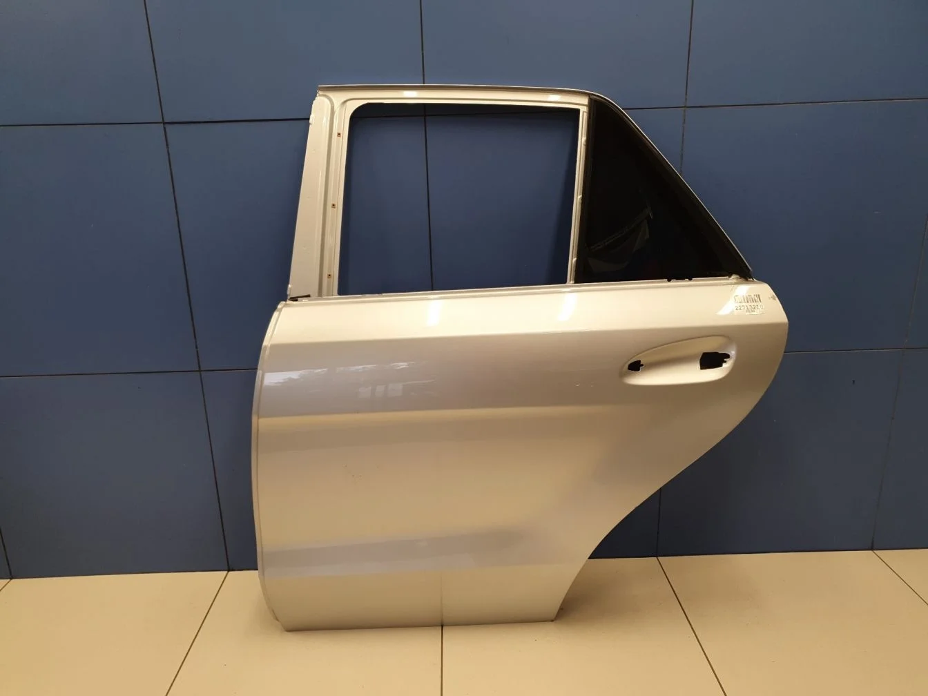 Дверь левая задняя для Mercedes M-klasse W166 ML GLE 2011-2018