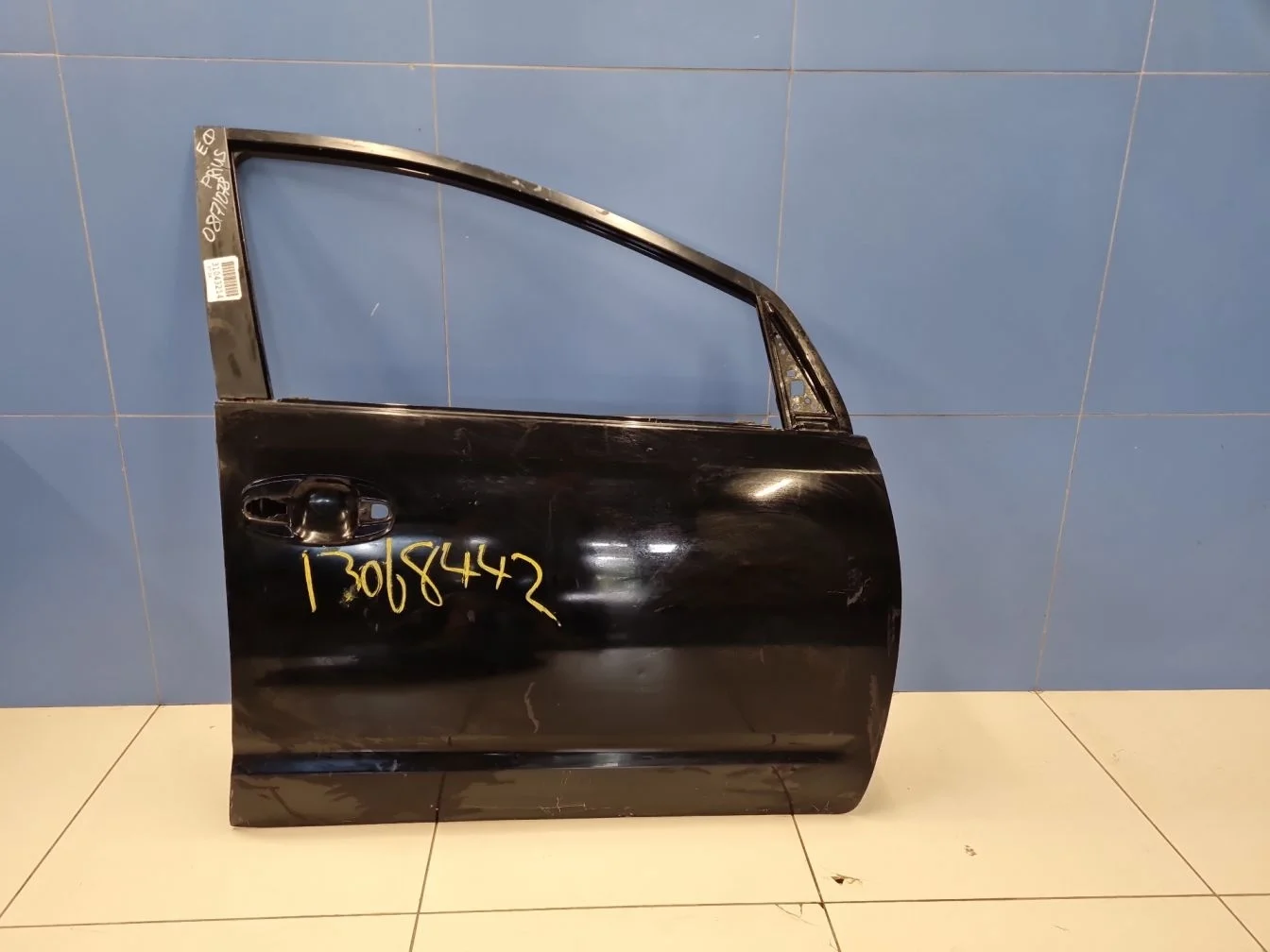 Дверь правая передняя для Toyota Prius W20 2003-2009