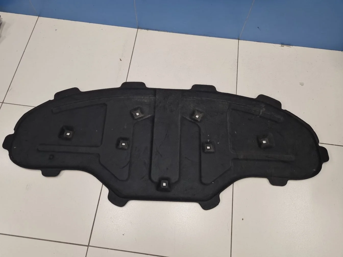 Шумоизоляция капота для Audi A8 S8 D4 2010-2017