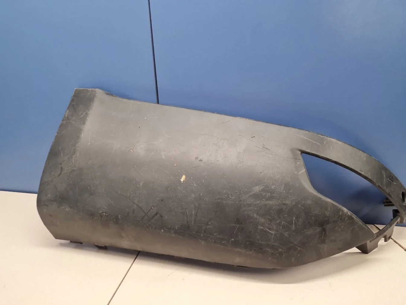 Накладка заднего бампера левая для Land Rover Range Rover Sport 2013-