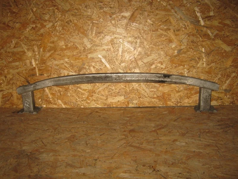 Усилитель заднего бампера Renault Megane 3