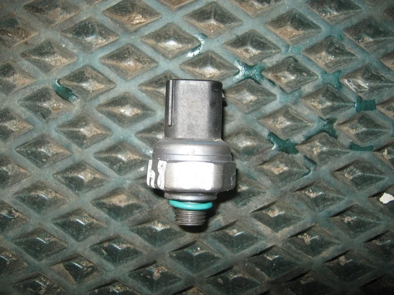 Датчик давления кондиционера Mini Clubman Cooper F