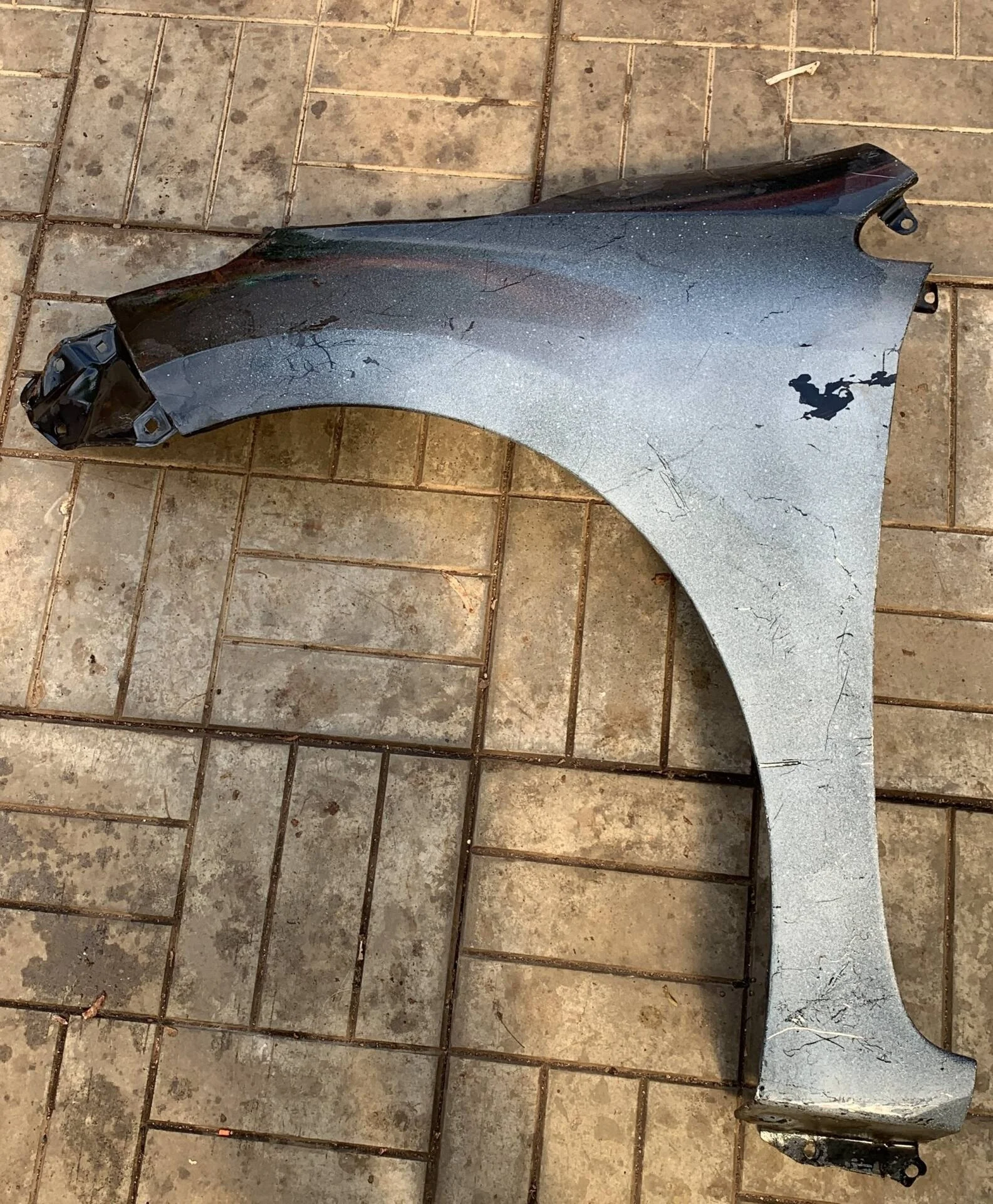 Крыло переднее левое Toyota Corolla 2006-2013г