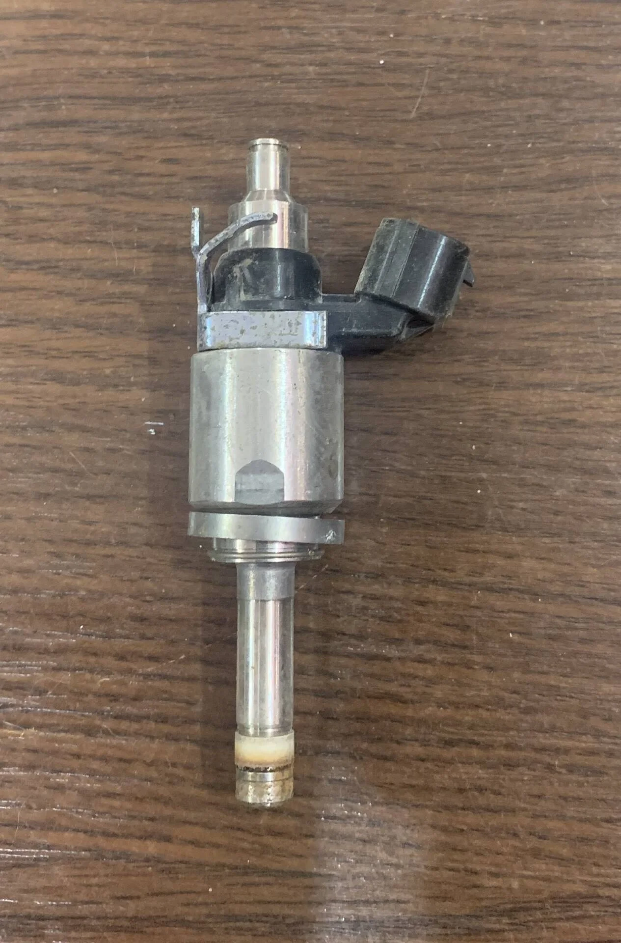 Форсунка топливная Mazda CX-5,6 GJ