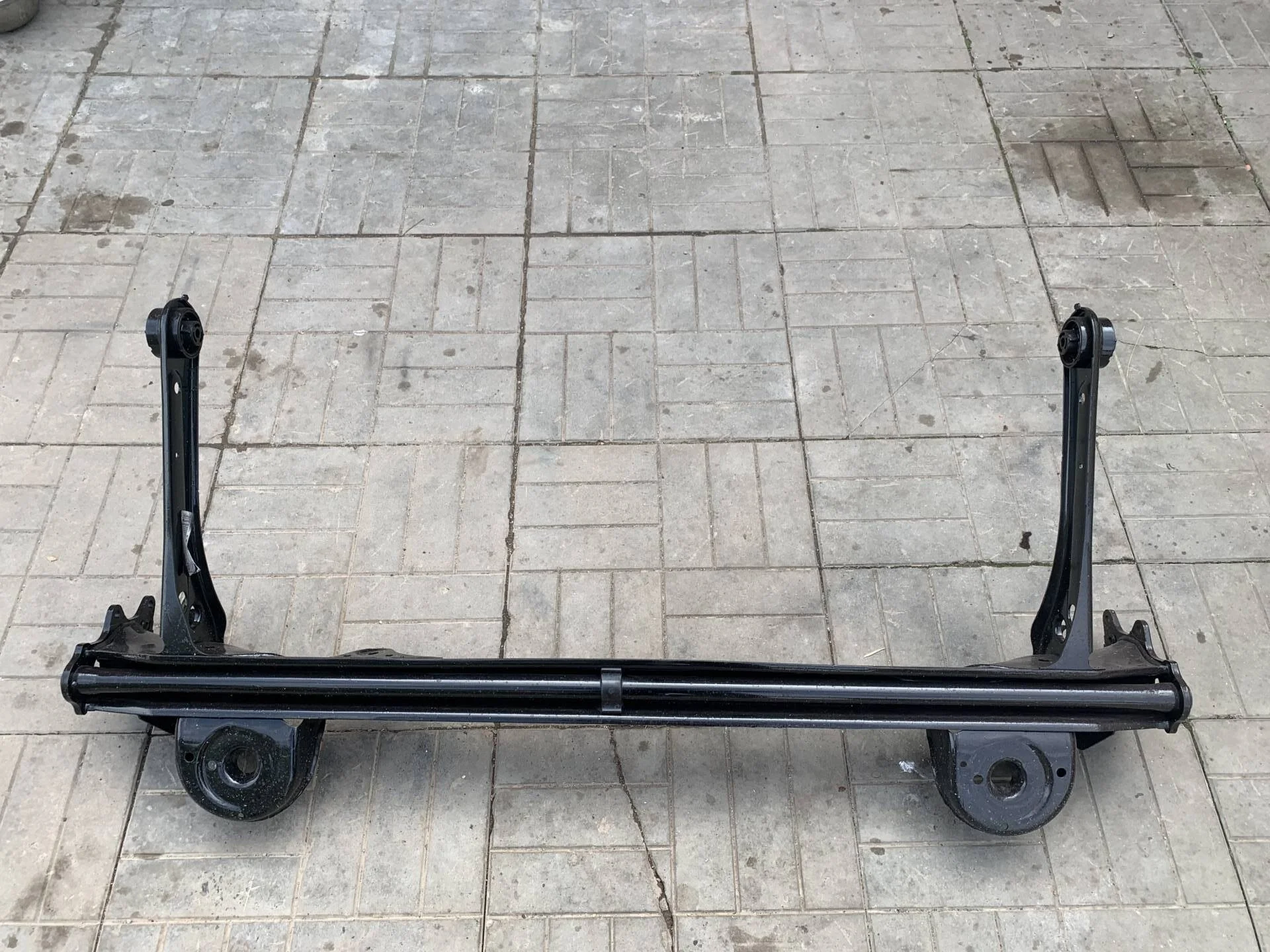 Подрамник задний Volkswagen Jetta 6 2010-2015г