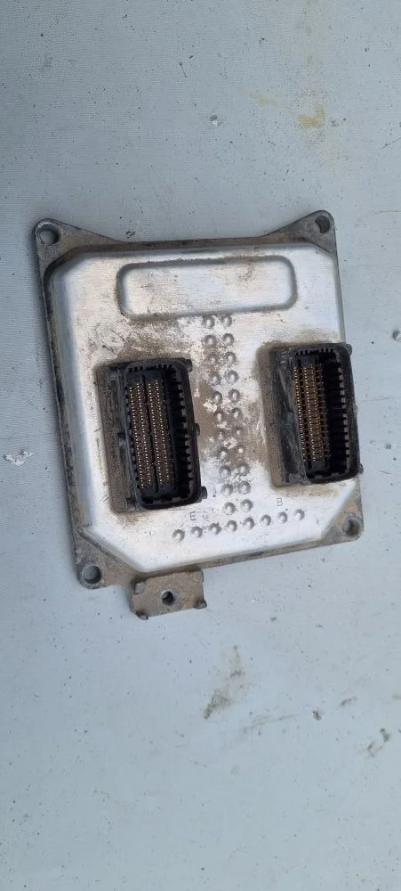 Блок управления двигателем для Opel Astra H