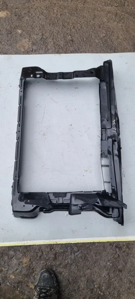 Панель передняя для Skoda Yeti 2009-2018