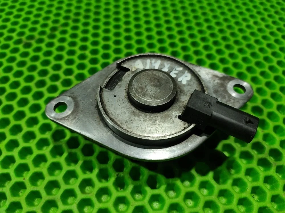 Клапан Opel Corsa D (2006—2010)