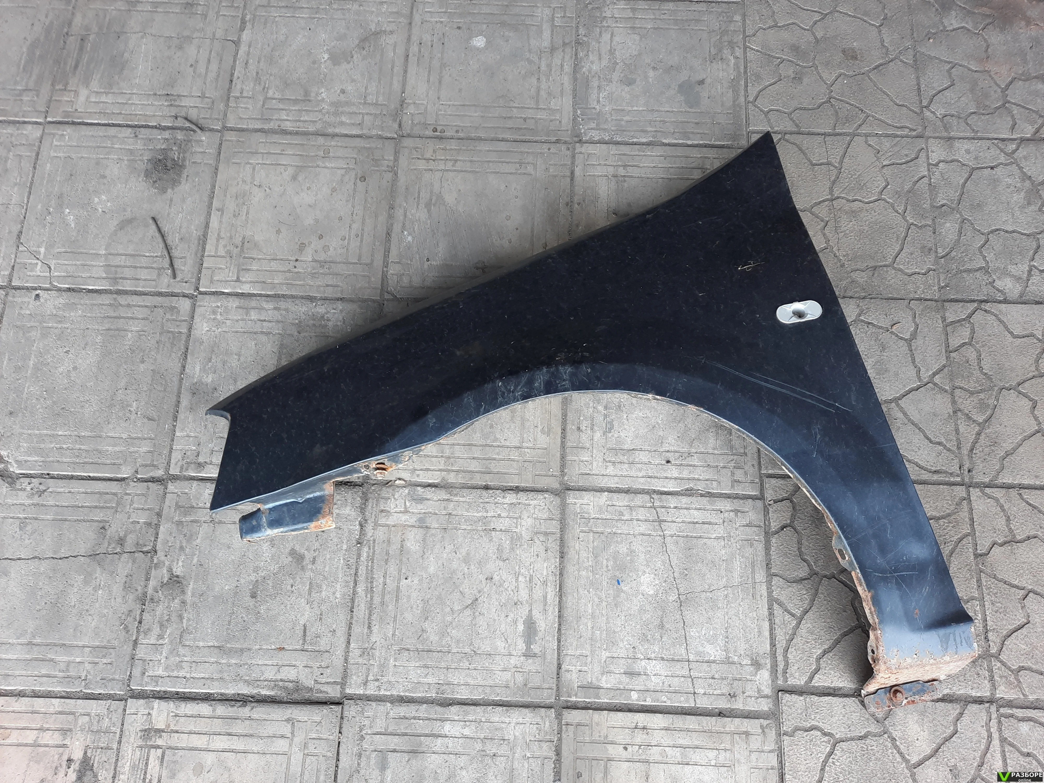 Крыло Renault Logan I (2004—2009)