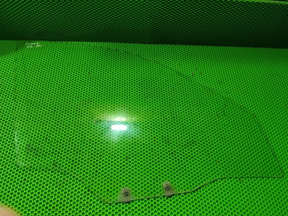 Стекло двери Chevrolet Lanos I (2002—2009)