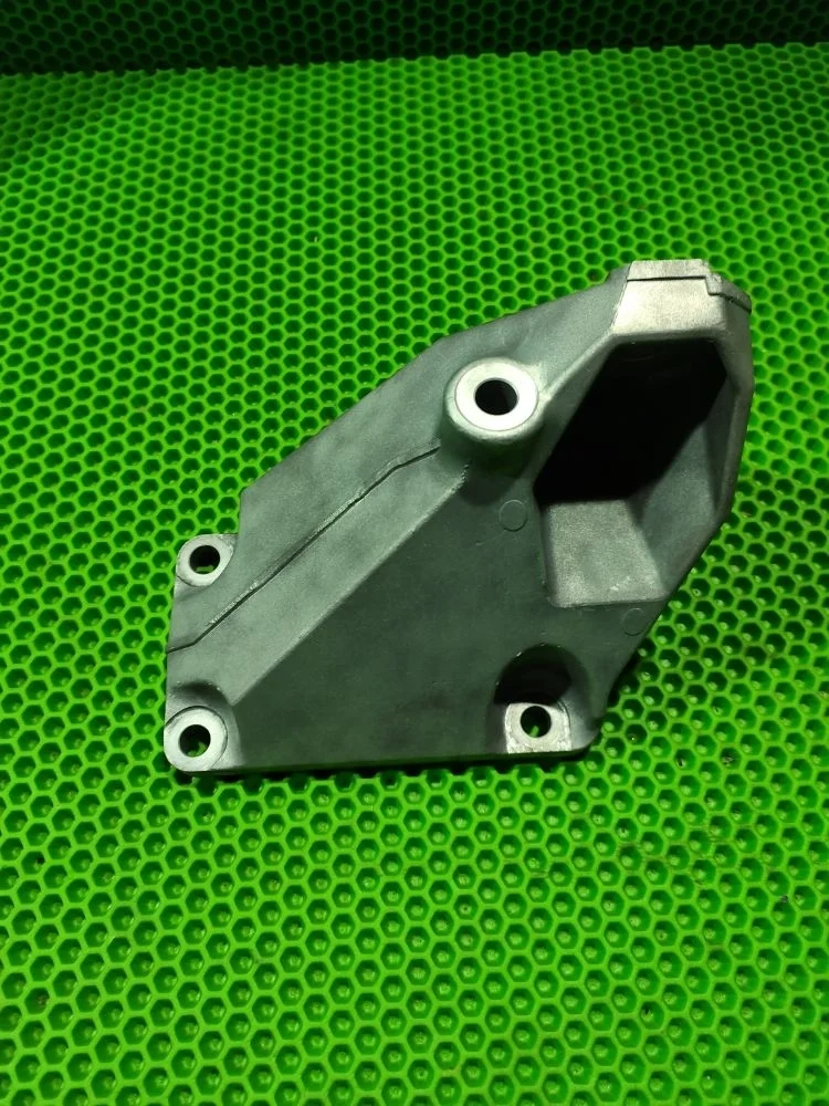 Кронштейн двигателя Lexus GS I (1993—1997)