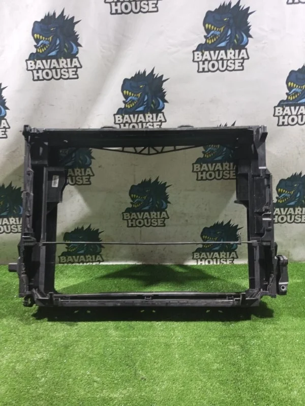 Рамка радиатора BMW 7 2013 17117631698 F01 N55B30A