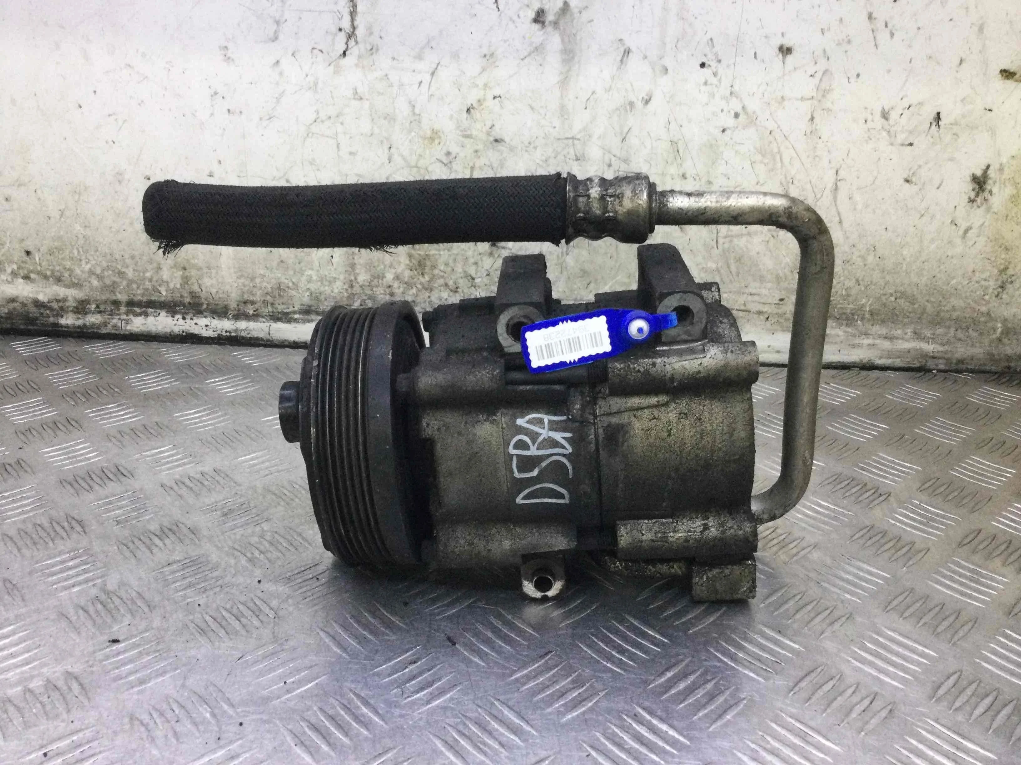 Компрессор кондиционера Ford Mondeo 3 поколение [рестайлинг] (2003-2007) дизель 2.0 TDI Механика Седан