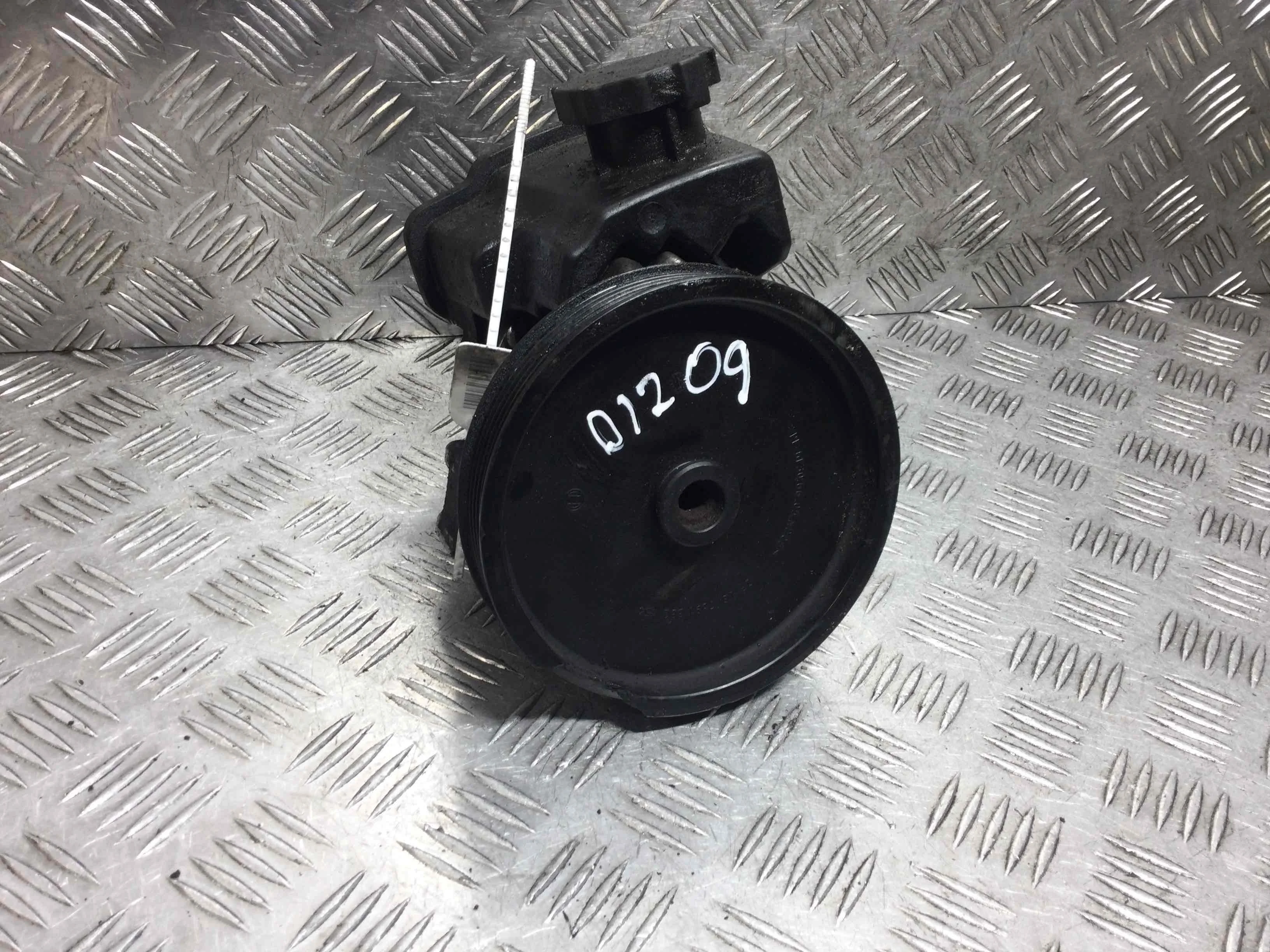 Насос гидроусилителя руля Mercedes E-klasse E-klasse (W211) 2002 - 2009 дизель 2.2 CDI Автомат Седан