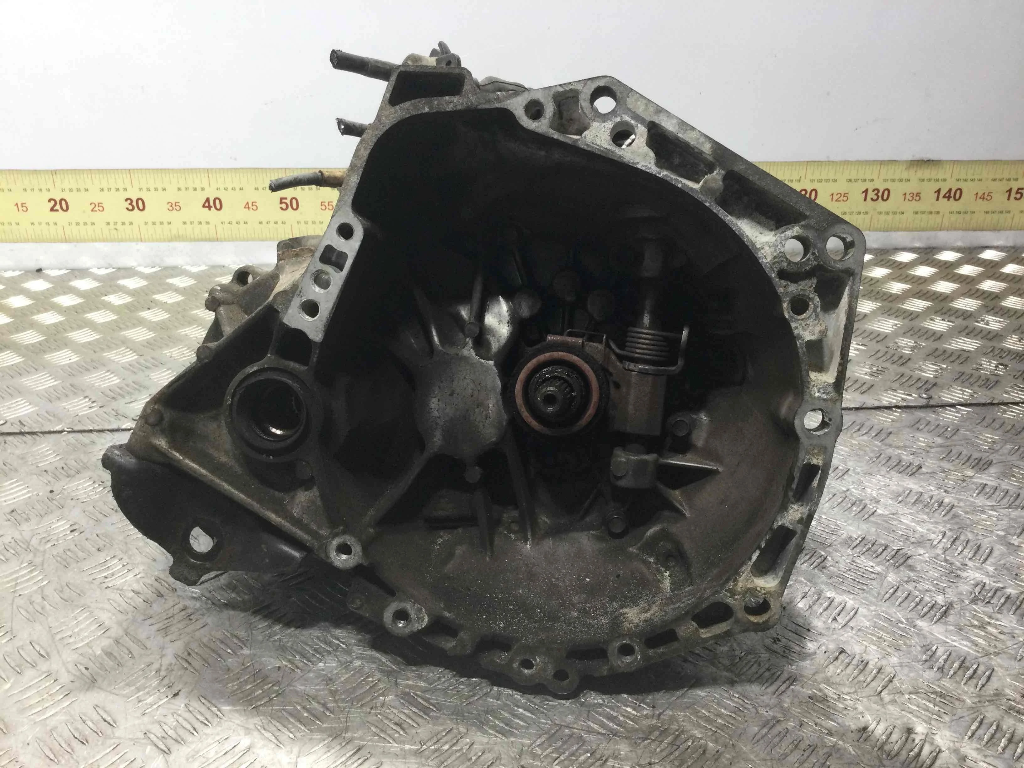 КПП механическая (МКПП) Toyota Aygo 1 поколение [рестайлинг] (2008-2012) бензин 1.0 i Механика Х/б