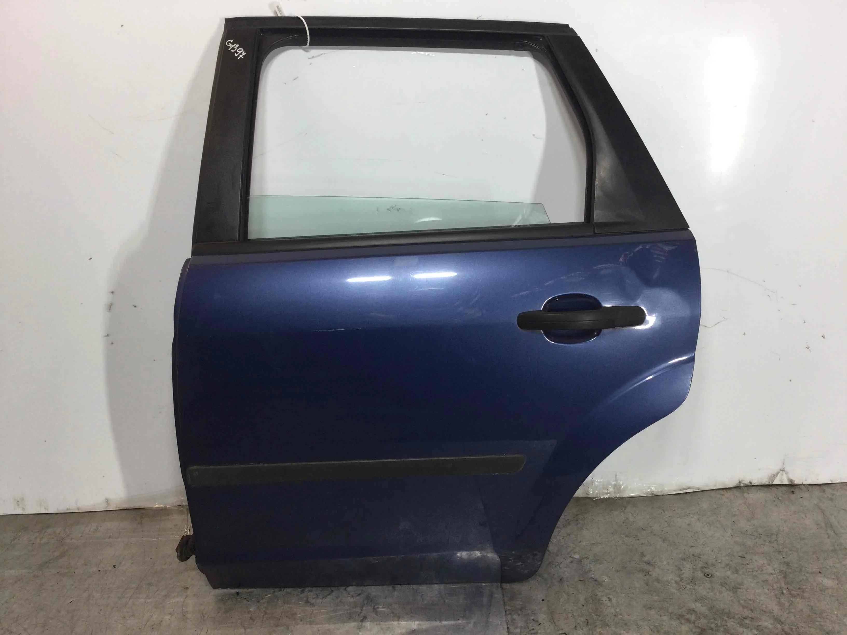 Дверь задняя левая Ford Focus 1 поколение [рестайлинг] (2001-2005) бензин 1.6 i Механика Универсал