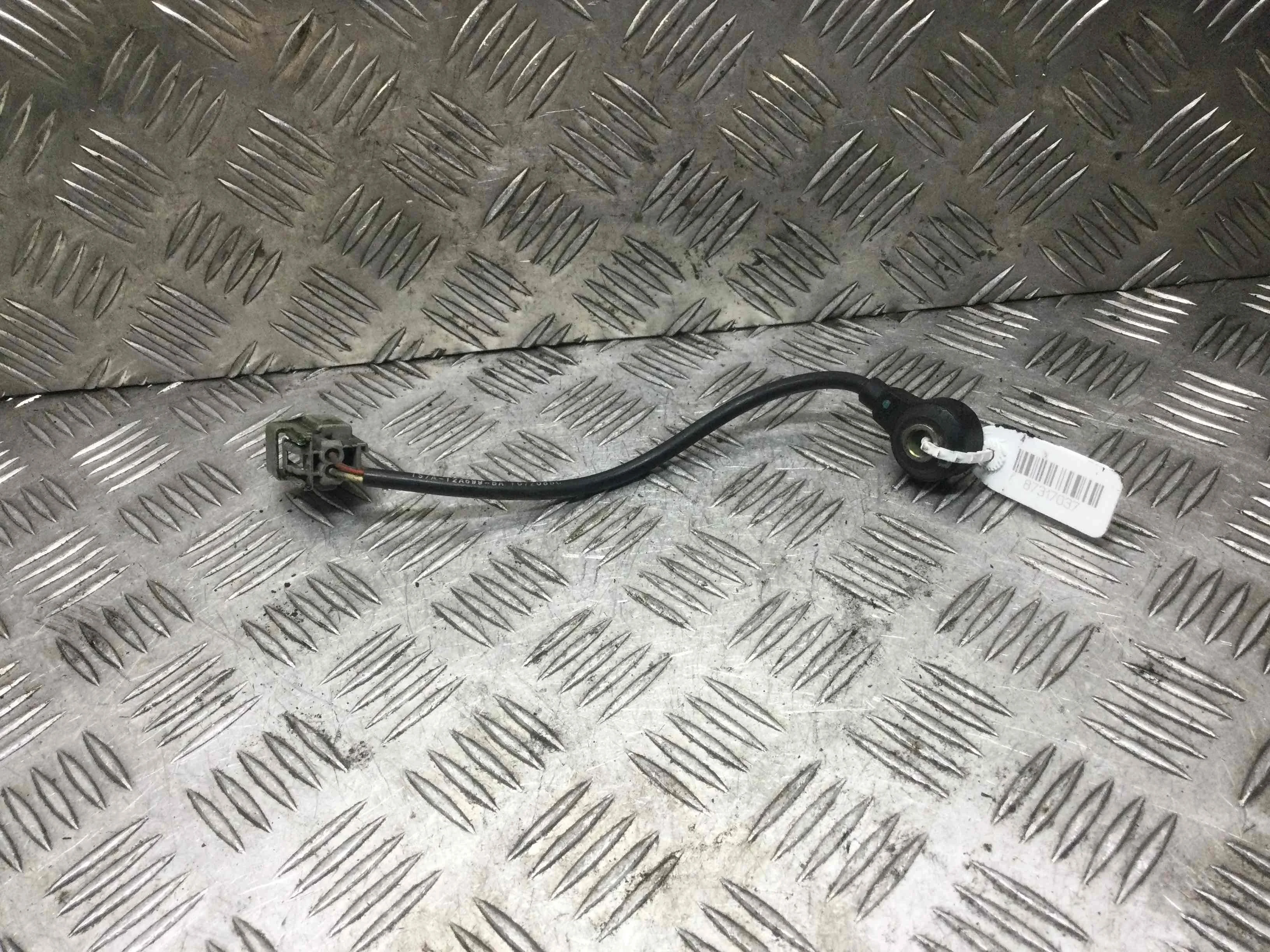 Датчик детонации Ford Mondeo 3 поколение (2000-2003) бензин 1.8 i Механика Универсал