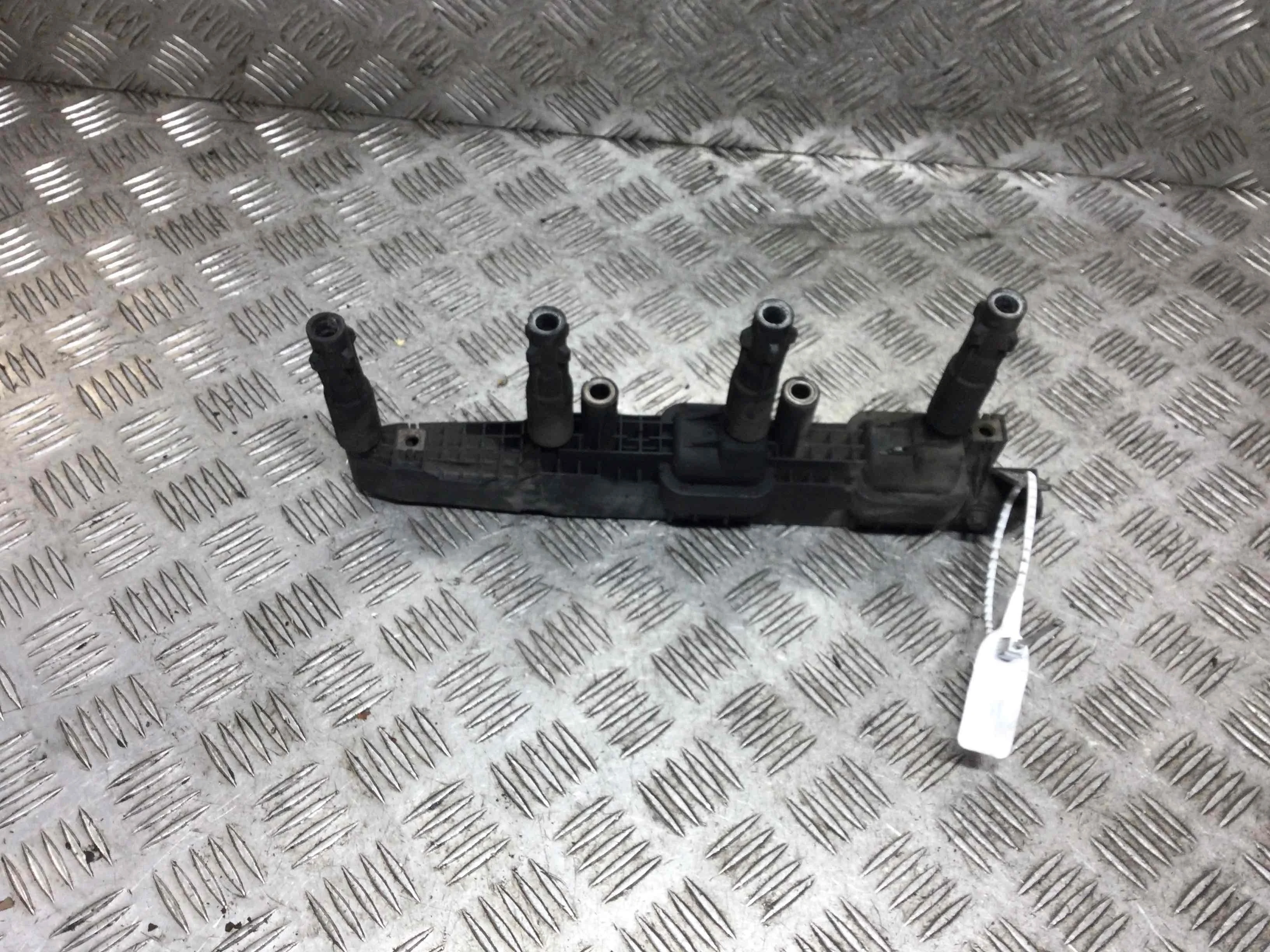 Катушка зажигания Mercedes A-klasse W168 (1997-2001) бензин 1.6 i Автомат Х/б