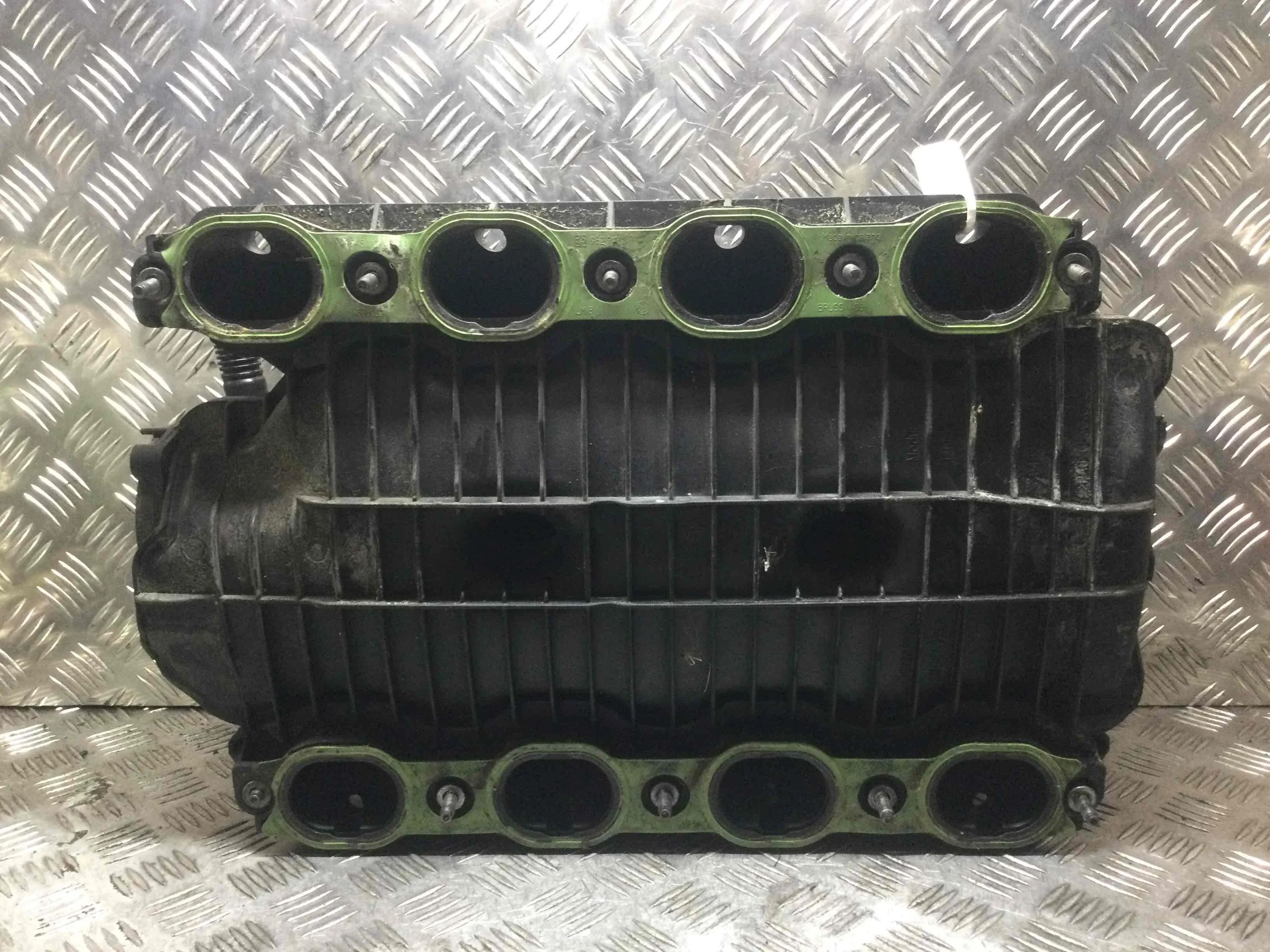 Коллектор впускной Porsche Cayenne 955 (2002-2007) бензин 4.5  Автомат