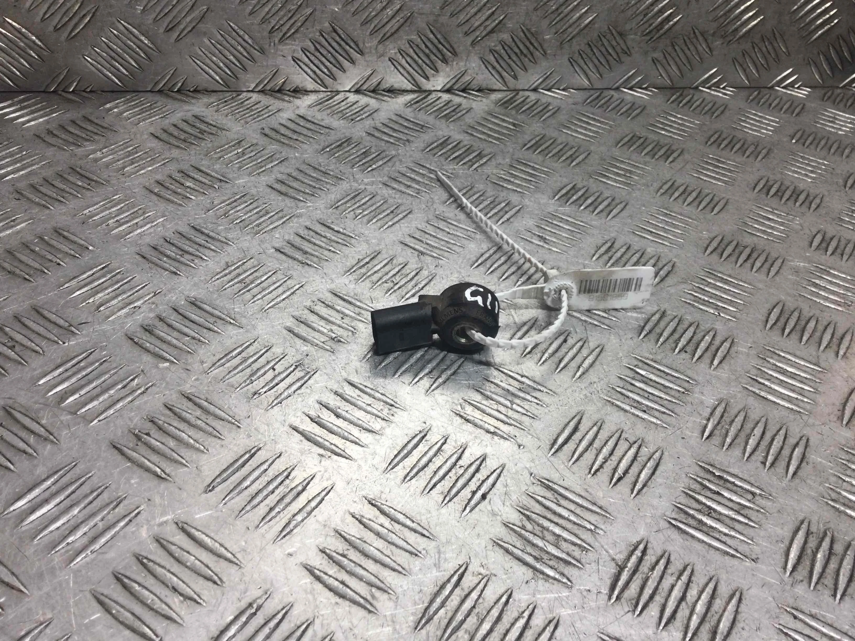 Датчик детонации Volkswagen Golf 4 поколение (1997-2004) бензин 1.4 i Механика Х/б