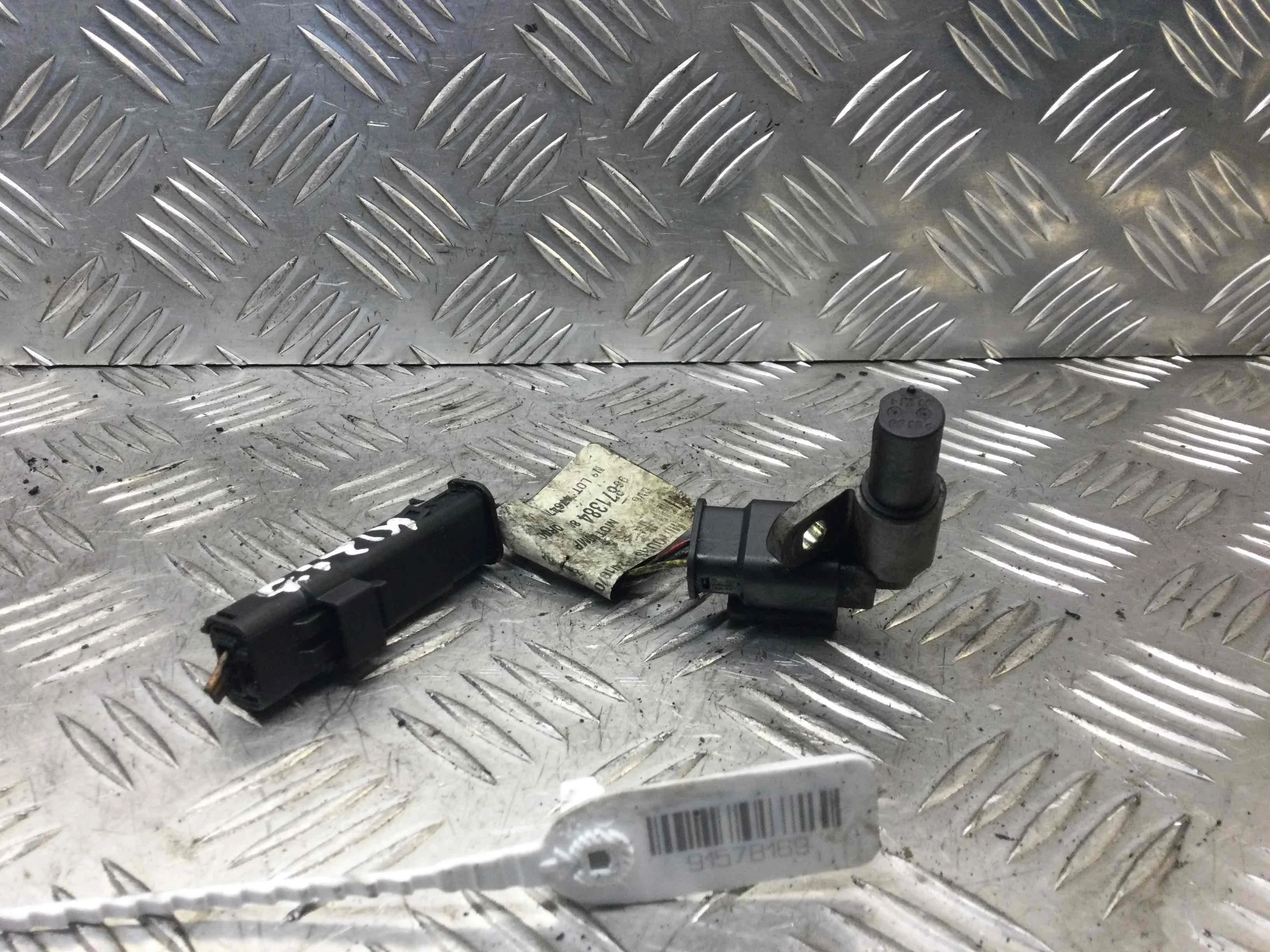 Датчик распредвала Peugeot 308 T7 (2007-2011) дизель 1.6 HDi Механика Х/б