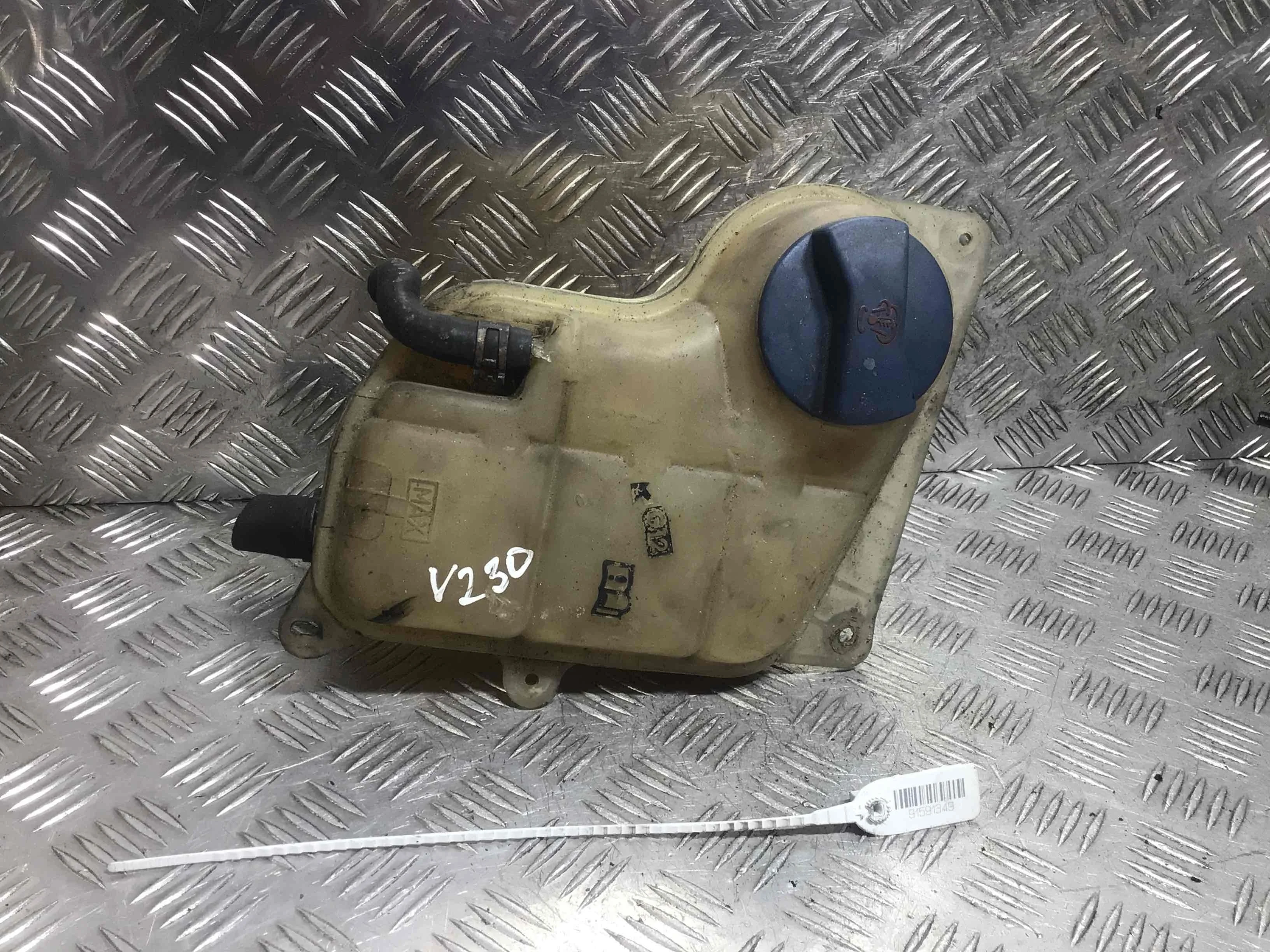 Бачок расширительный Audi A6 C5/4B (1997-2004) бензин 2.4 i Механика Универсал