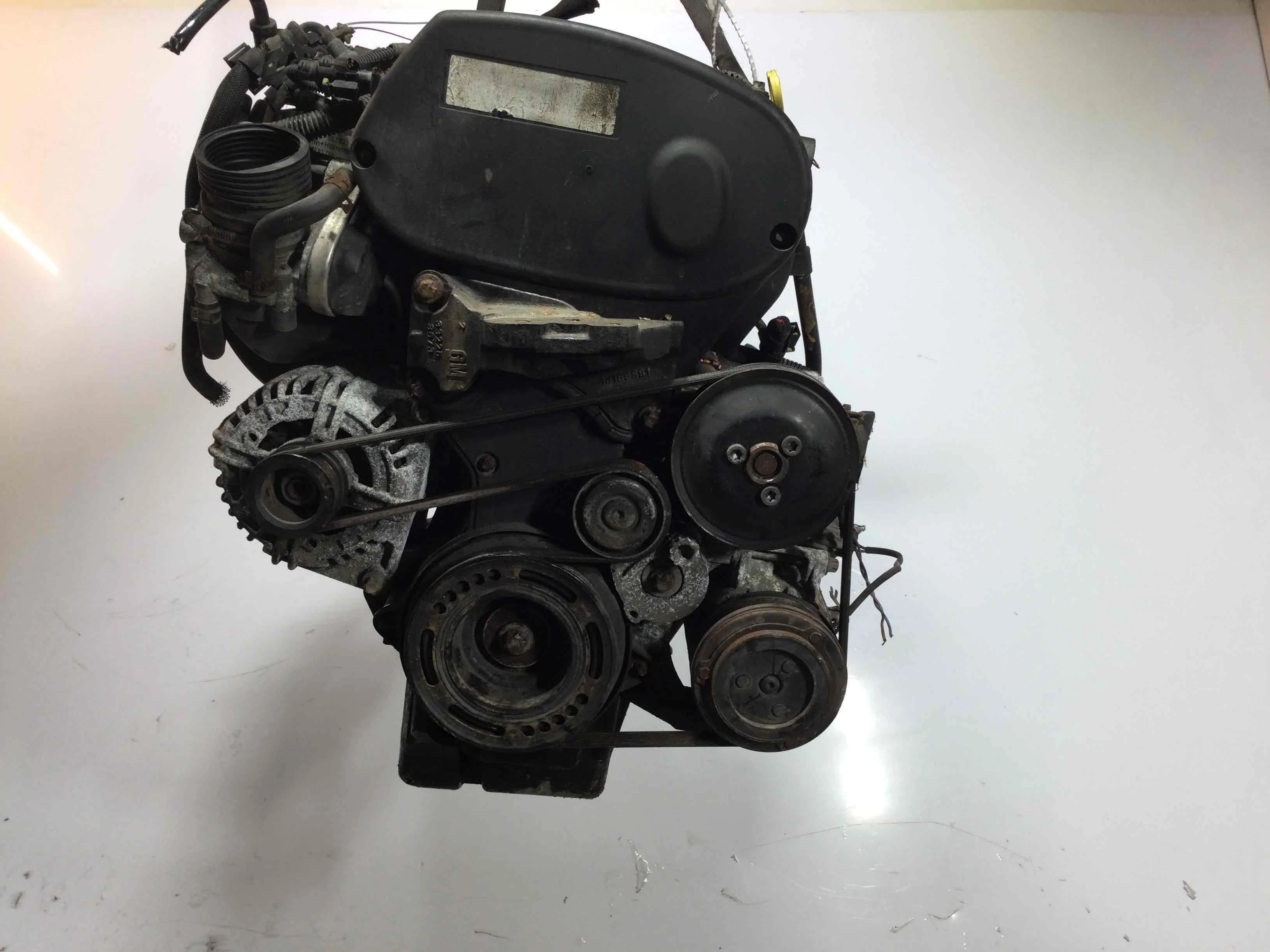 Двигатель Opel Zafira B (2005-2010) бензин 1.8 i Механика Минивэн