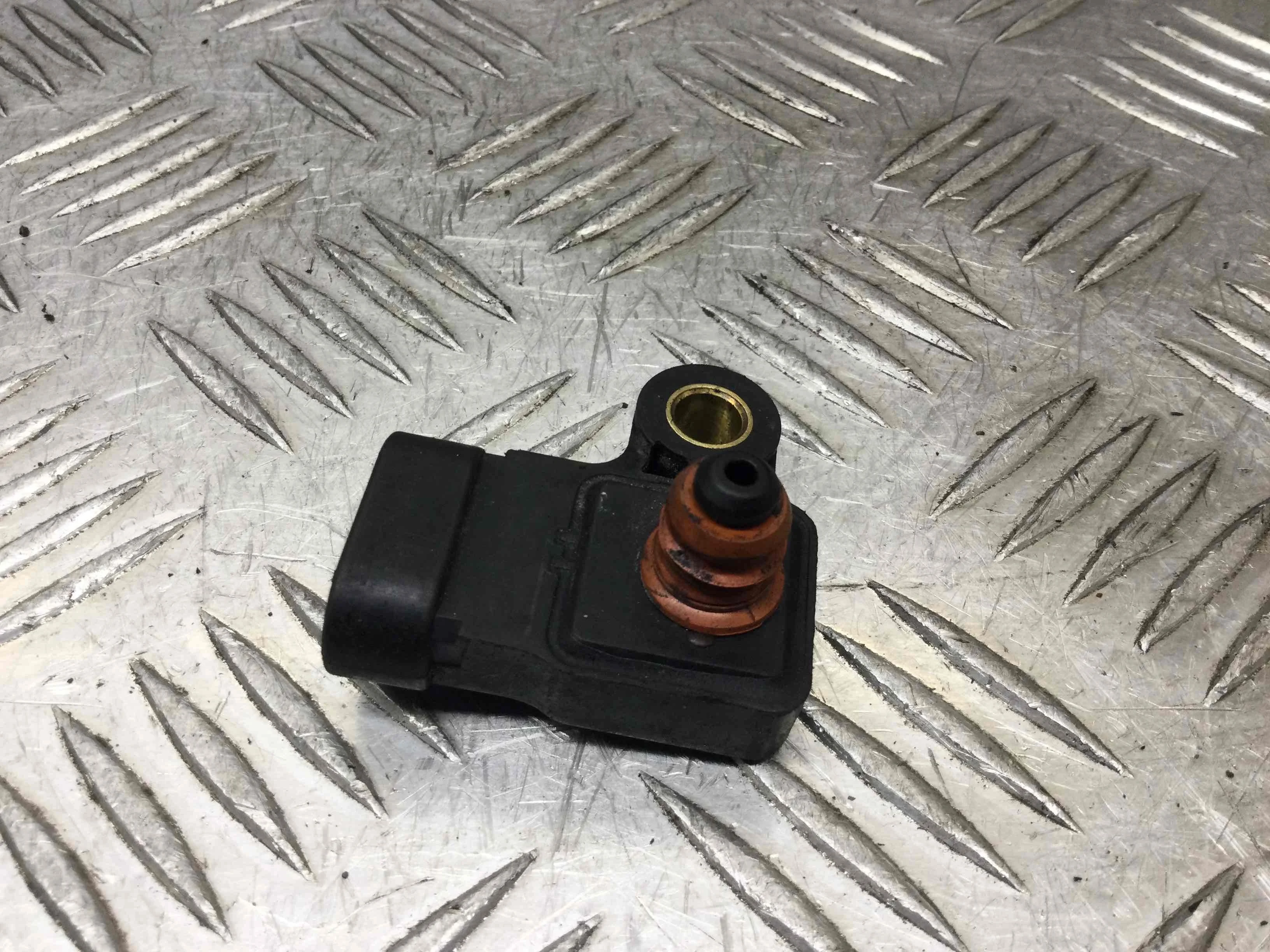 Датчик абсолютного давления Chevrolet Cruze Cruze (J300) 2008 - 2015 бензин 1.8 i Автомат Седан