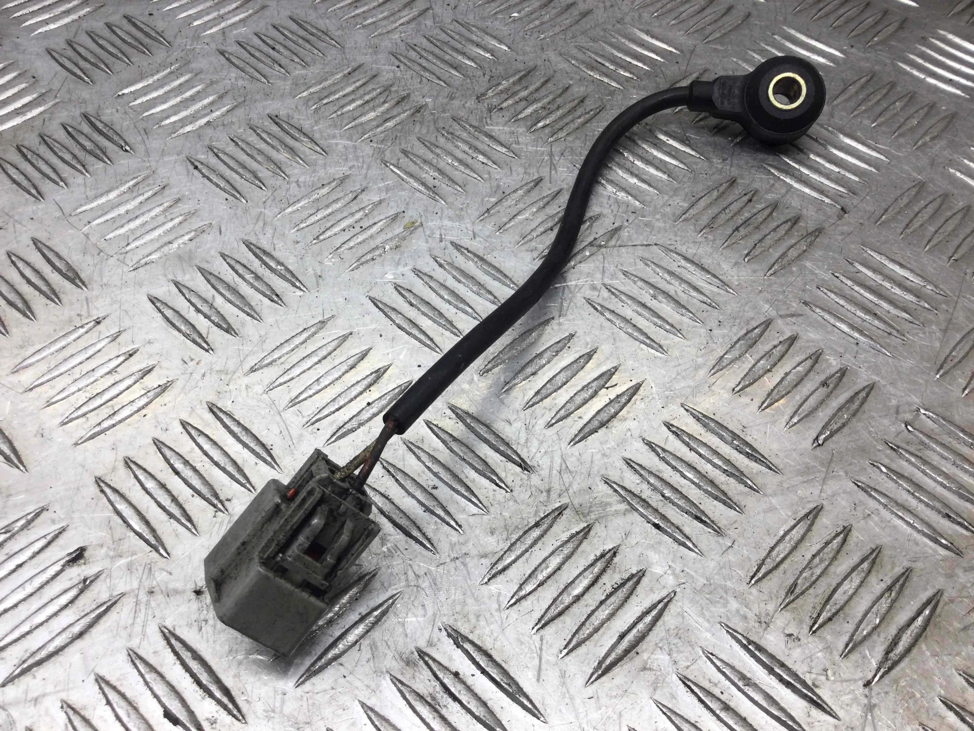 Датчик детонации Mazda 6 6 I (GG,GY) 2002 - 2007 бензин 2.0 i Механика Универсал