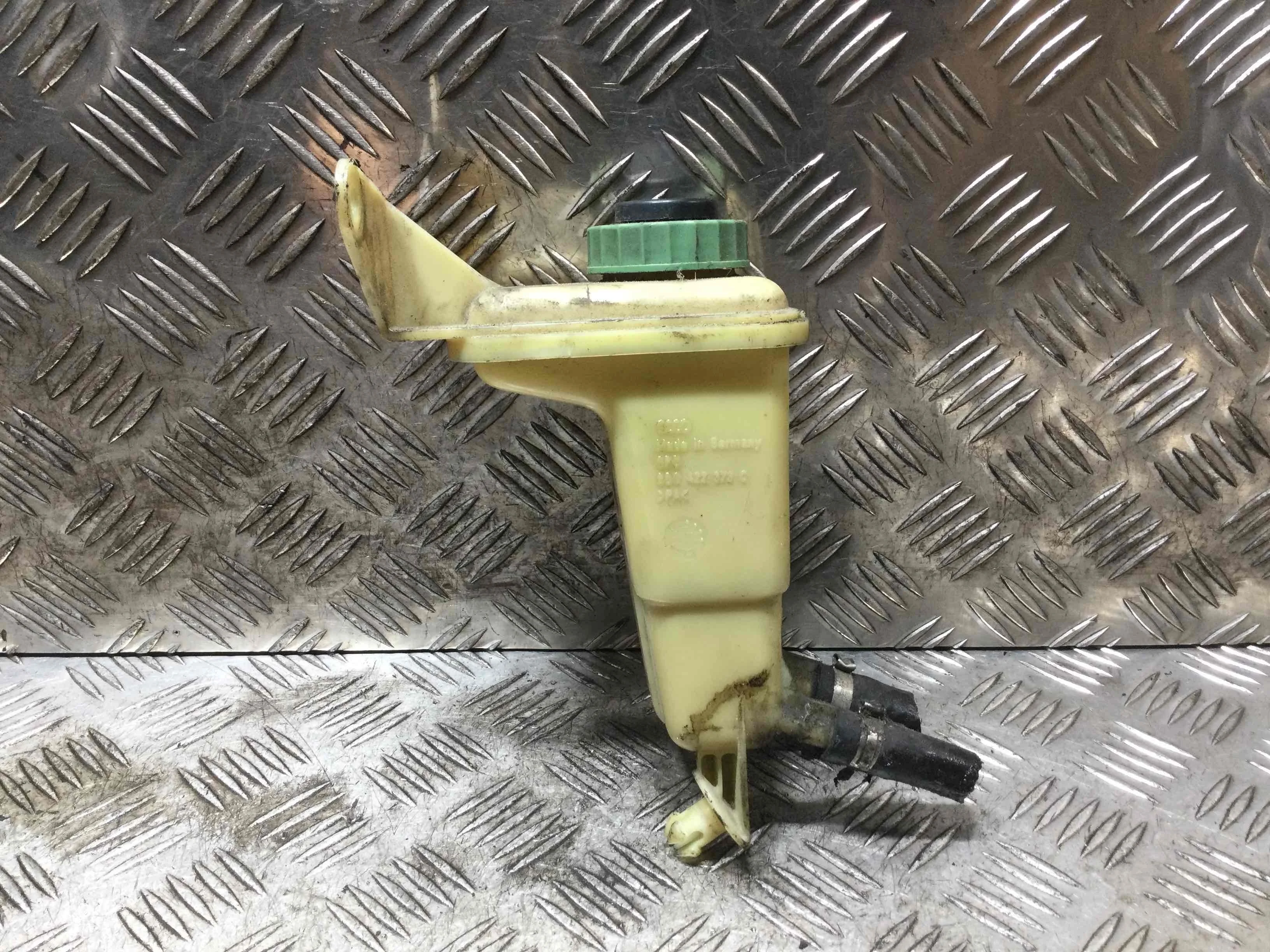 Бачок гидроусилителя Audi A6 C5/4B (1997-2004) бензин 2.4 i Механика Седан