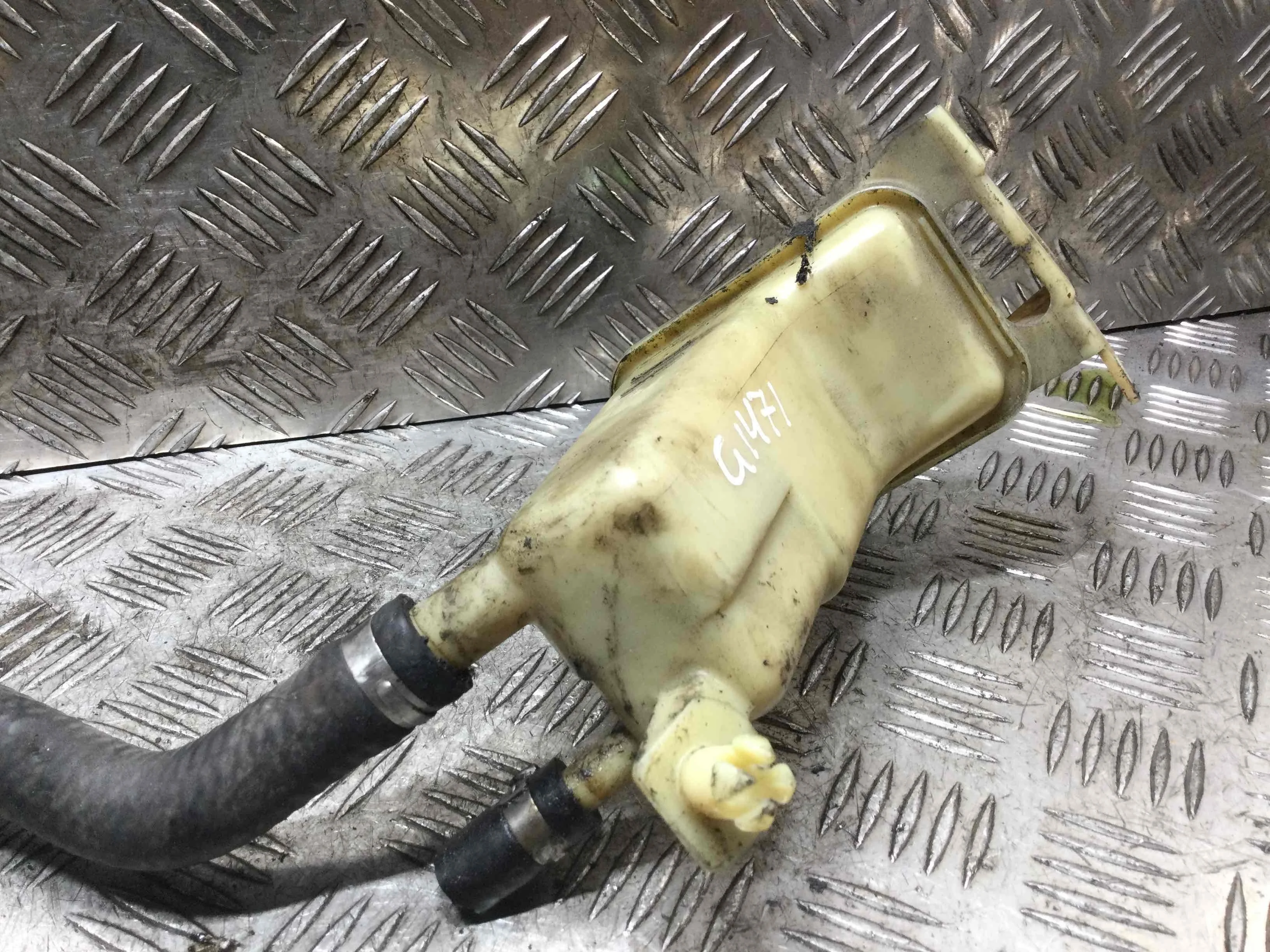 Бачок гидроусилителя Audi A4 B5 (1994-1999) бензин 2.4 i Механика Седан