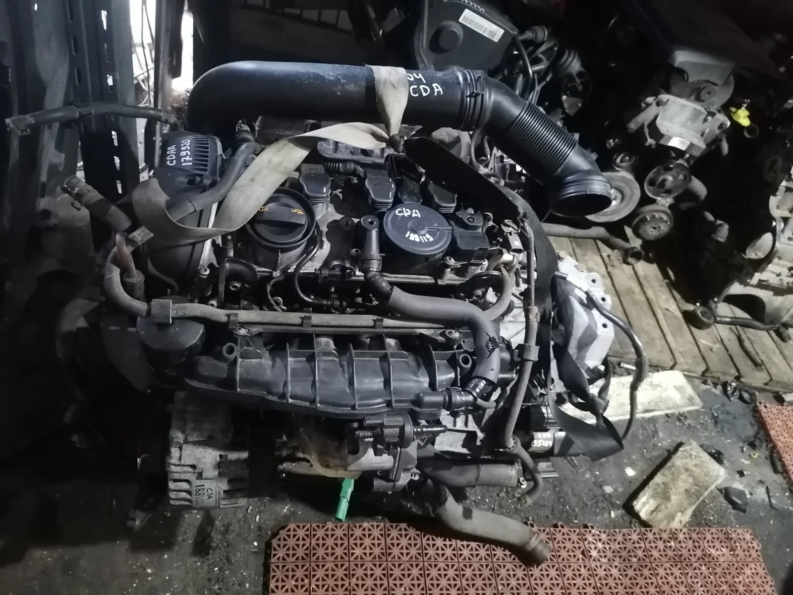 Насос системы охлаждения дополнительный помпа электрическая AUDI A3, SKODA OCTAVIA 1Z, VOLKSWAGEN GOLF 5/5+/6, JETTA 5/6, PASSAT B6/B7/CC, CADDY, TOURAN, TIGUAN 2004- б/у A3(2004-2013);OCTAVIA 1Z(2004-2012);GOLF 5(2004-2009);PASSAT B6(2005-2010);PASSAT B7(2011-2015)