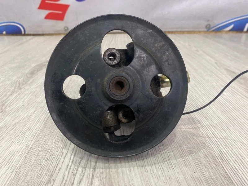 Насос гидроусилителя руля SUZUKI GRAND VITARA XL7 2002г