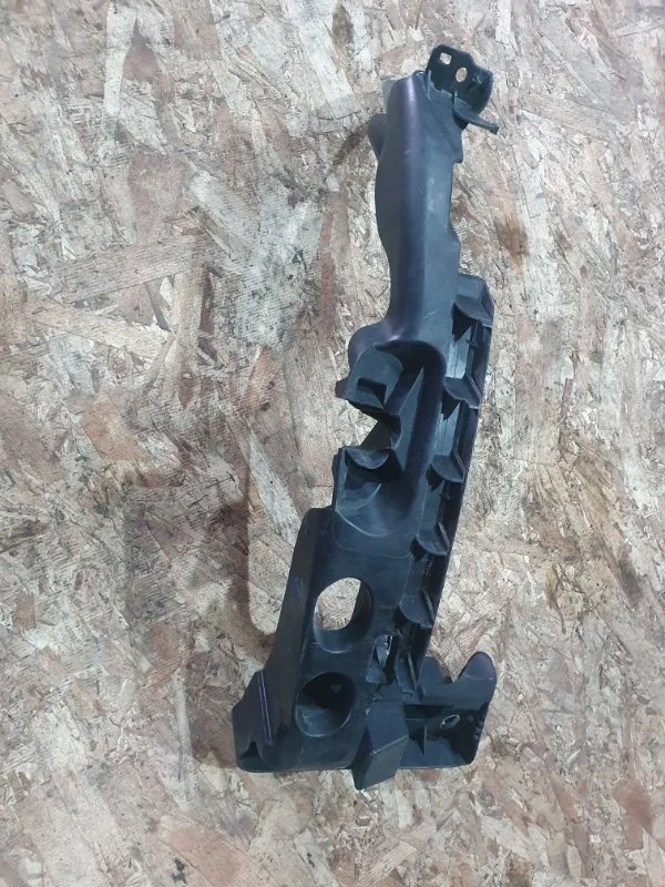 Кронштейн фары Audi S3 8P 2008-2012 5(ХБ)