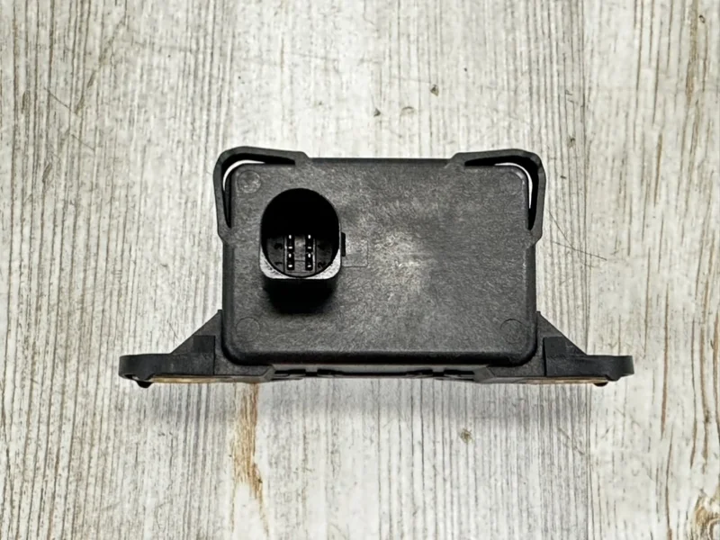 Датчик ускорения esp VW Touareg NF 2013 7P