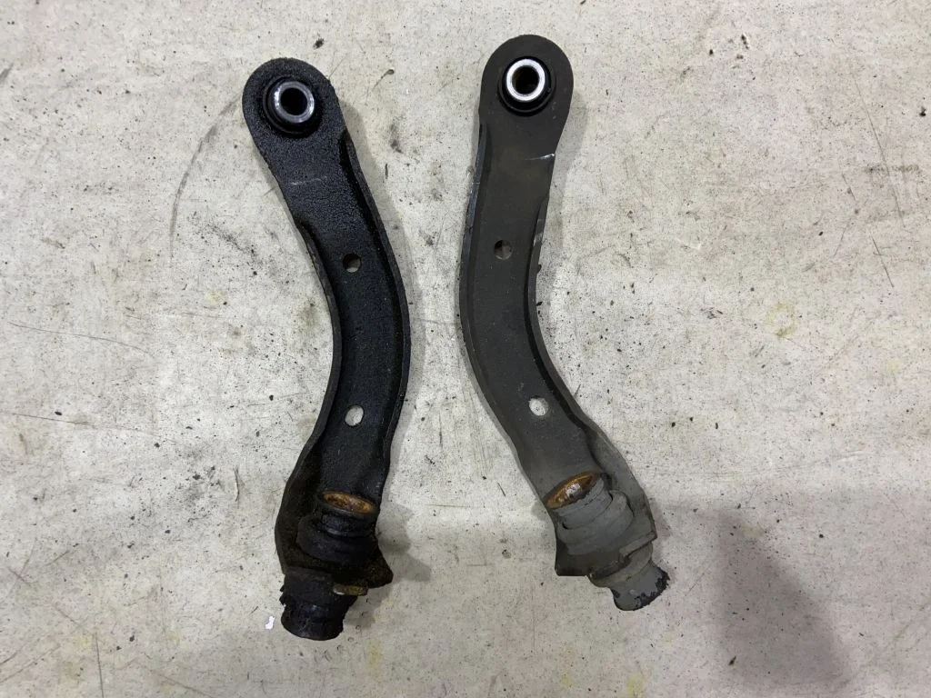 Рычаг Nissan Note E11 Ноут Е11