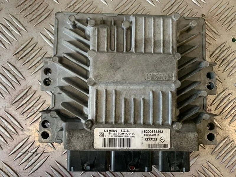 Блок управления двигателем Renault Scenic 2007